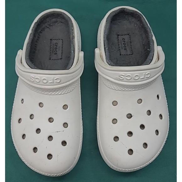 CROCS Shoes - CROCS Unisex Classic Faux Fur Lined White Clogs -‎ Size Women 8 Men 6